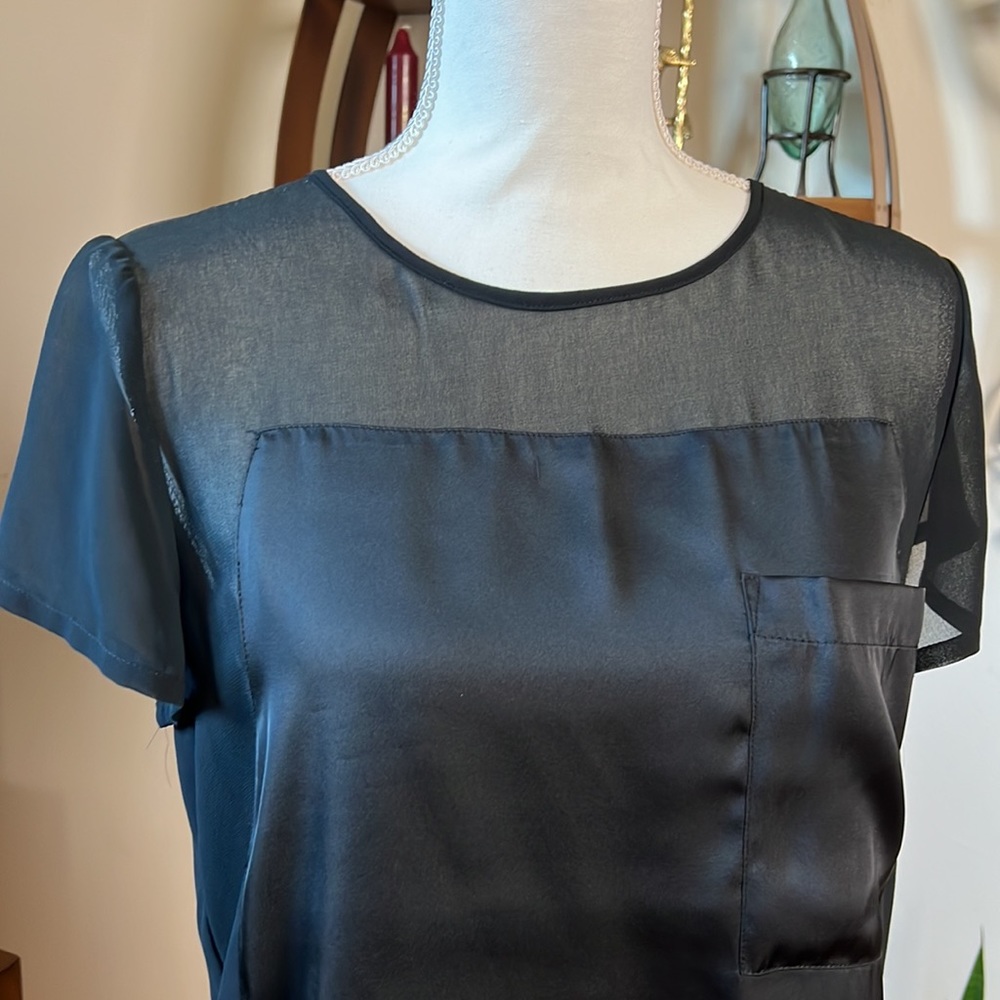 Modern Short Sleeve Top w/ Satiny Overlay!